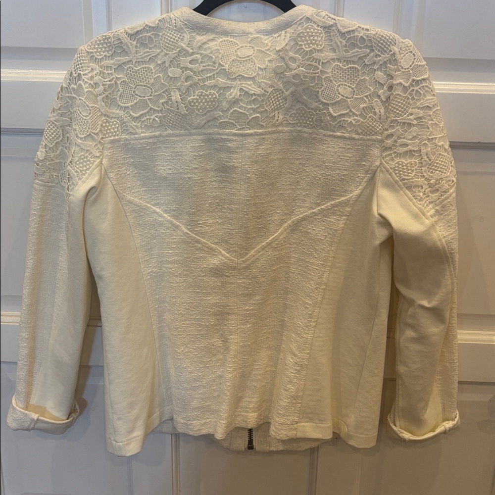 CAbi Cream Textured Women's Blazer - Picture 6 of 8